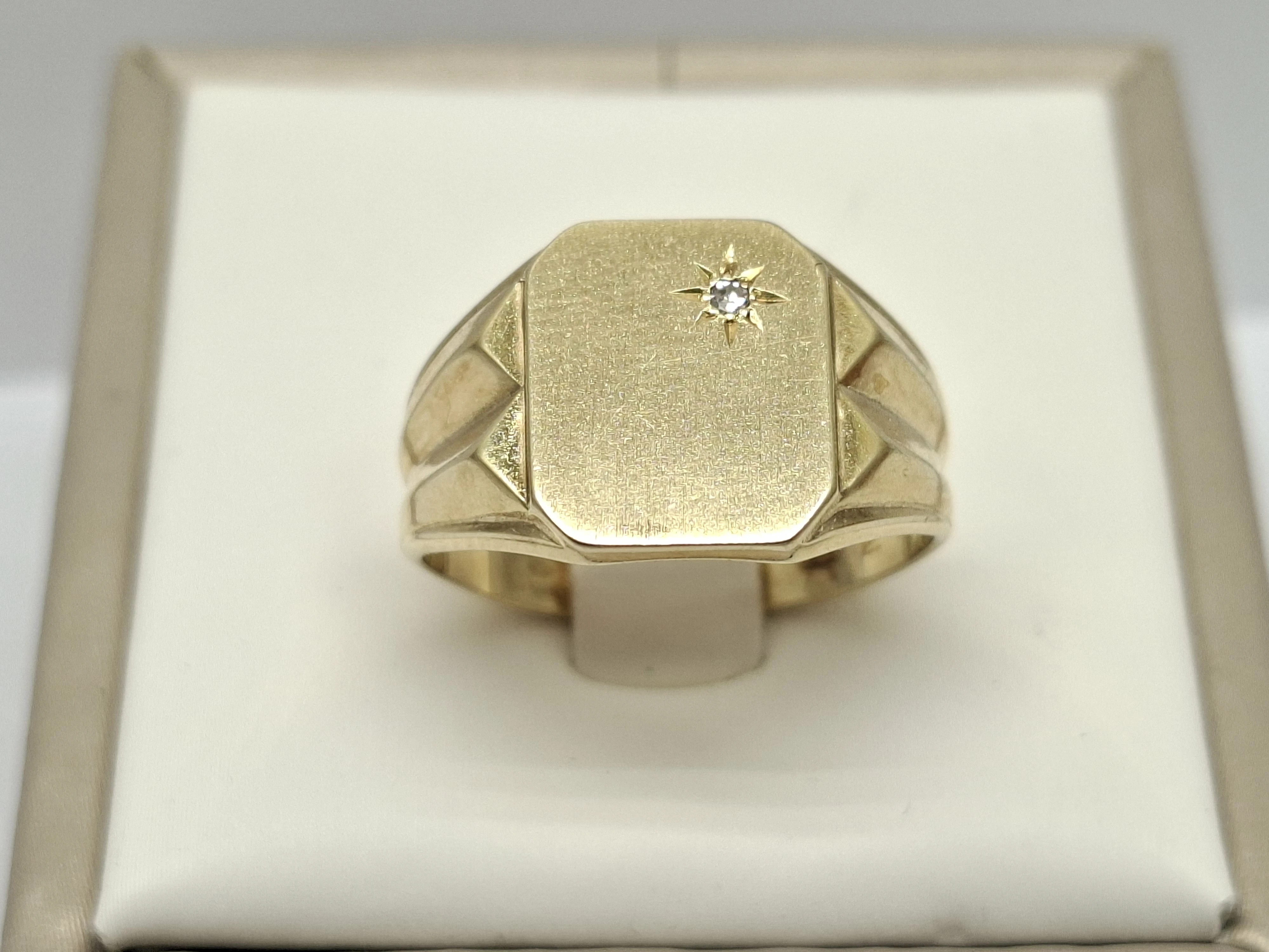 klasyczny-zloty-sygnet-z-brylancikiem-585-322g-r19-kod-producenta-lw260224011