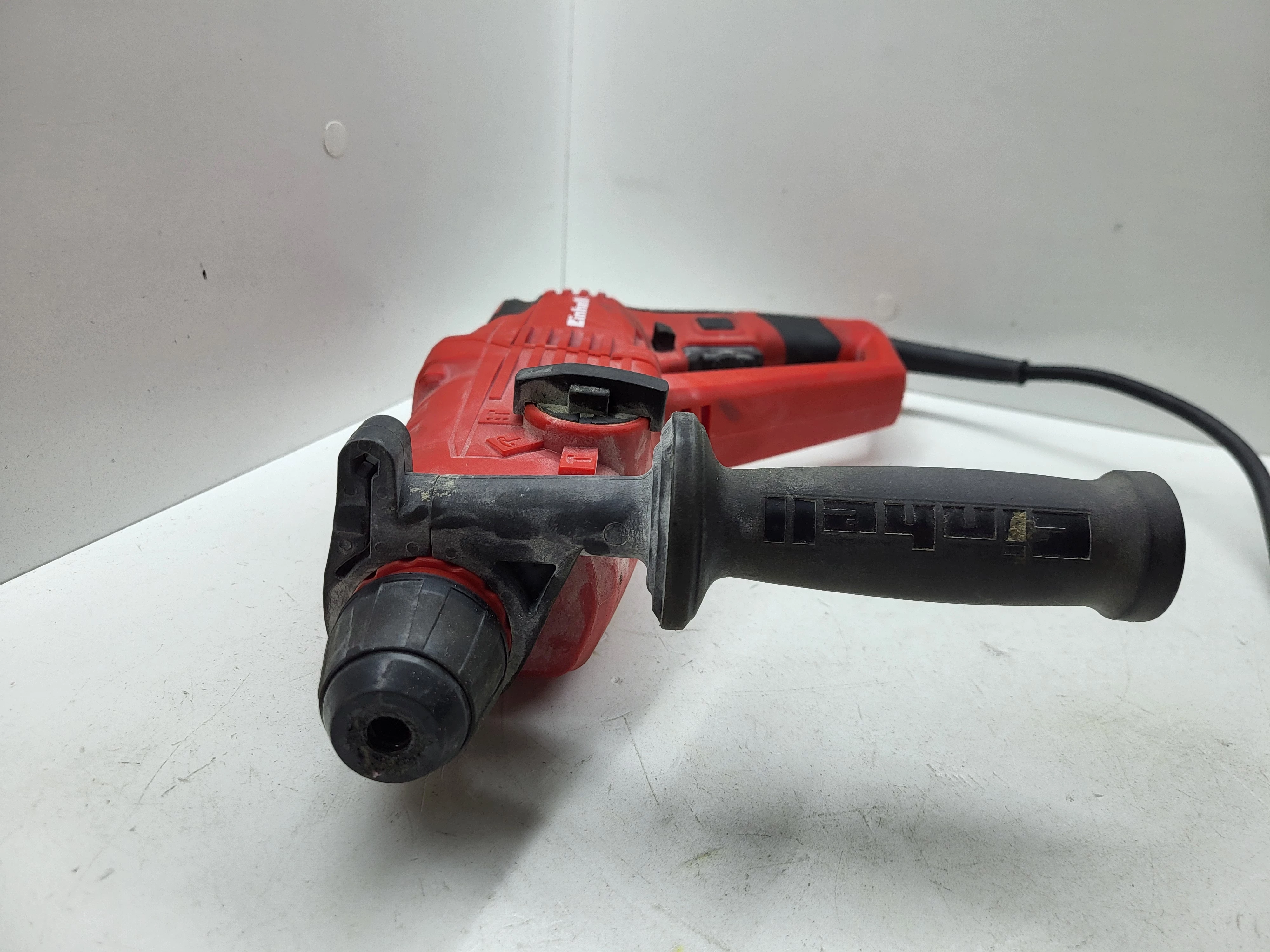 mlotowiertarka-einhell-tc-rh-800-maksymalna-moc-62000