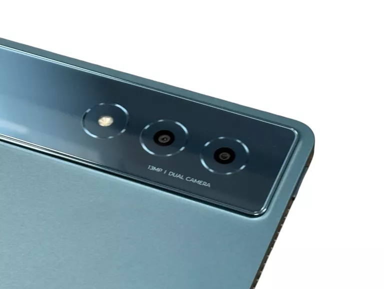 tablet-lenovo-yoga-tab-plus-rysik-i-klawiatura-transmisja-danych-217-1024