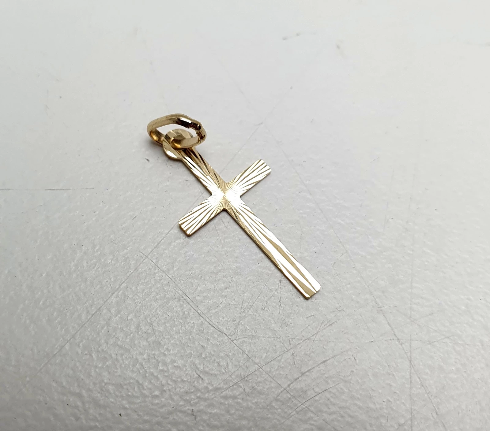 sliczny-zloty-krzyzyk-p585-034g-gdanska-80-jastrowie