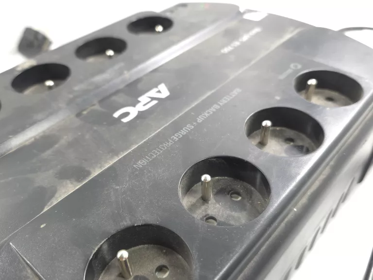 zasilacz-ups-apc-es-700-model-es-700