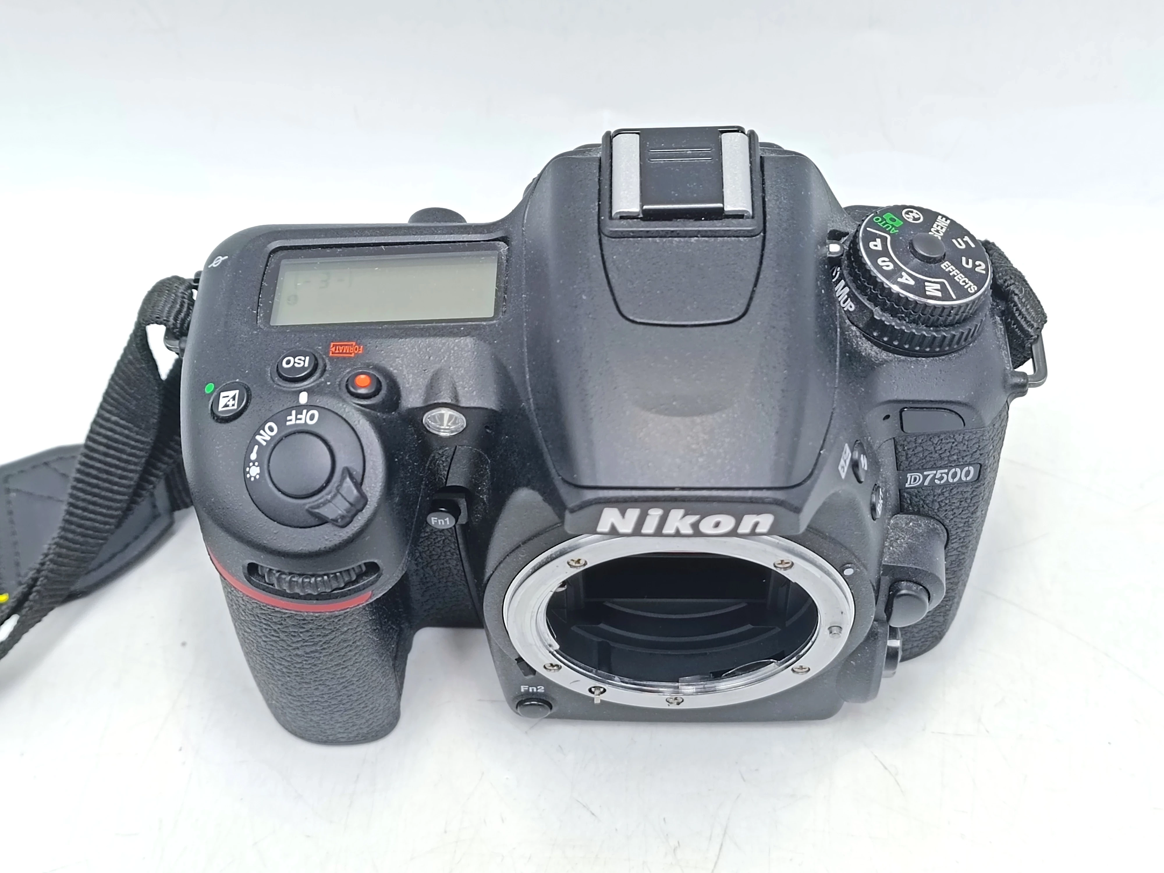 body-nikon-d7500-przebieg-2450-zdjec-w-zestawie-814-1