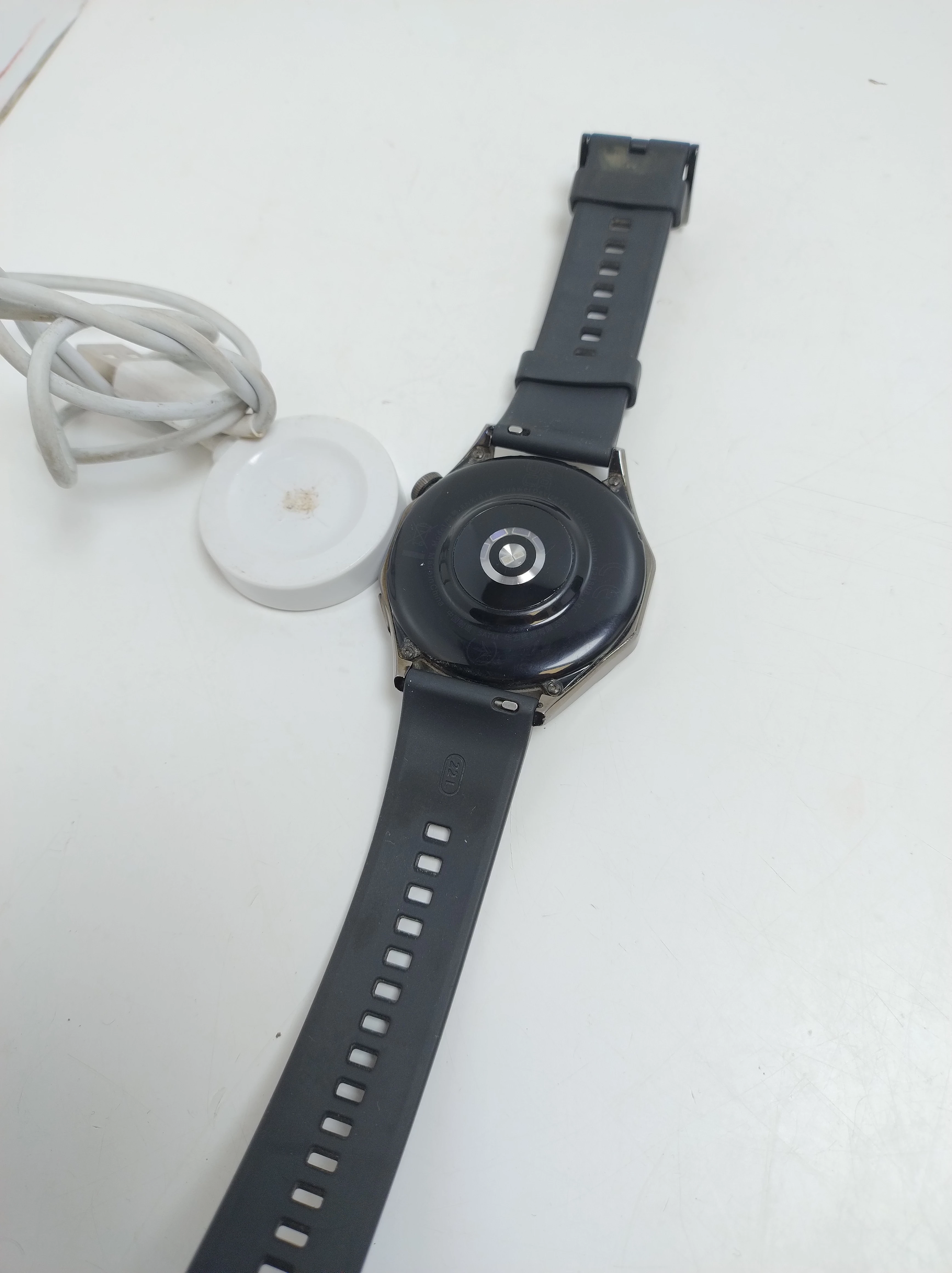smartwatch-huawei-gt-4-ladowarka-stan-11323-2
