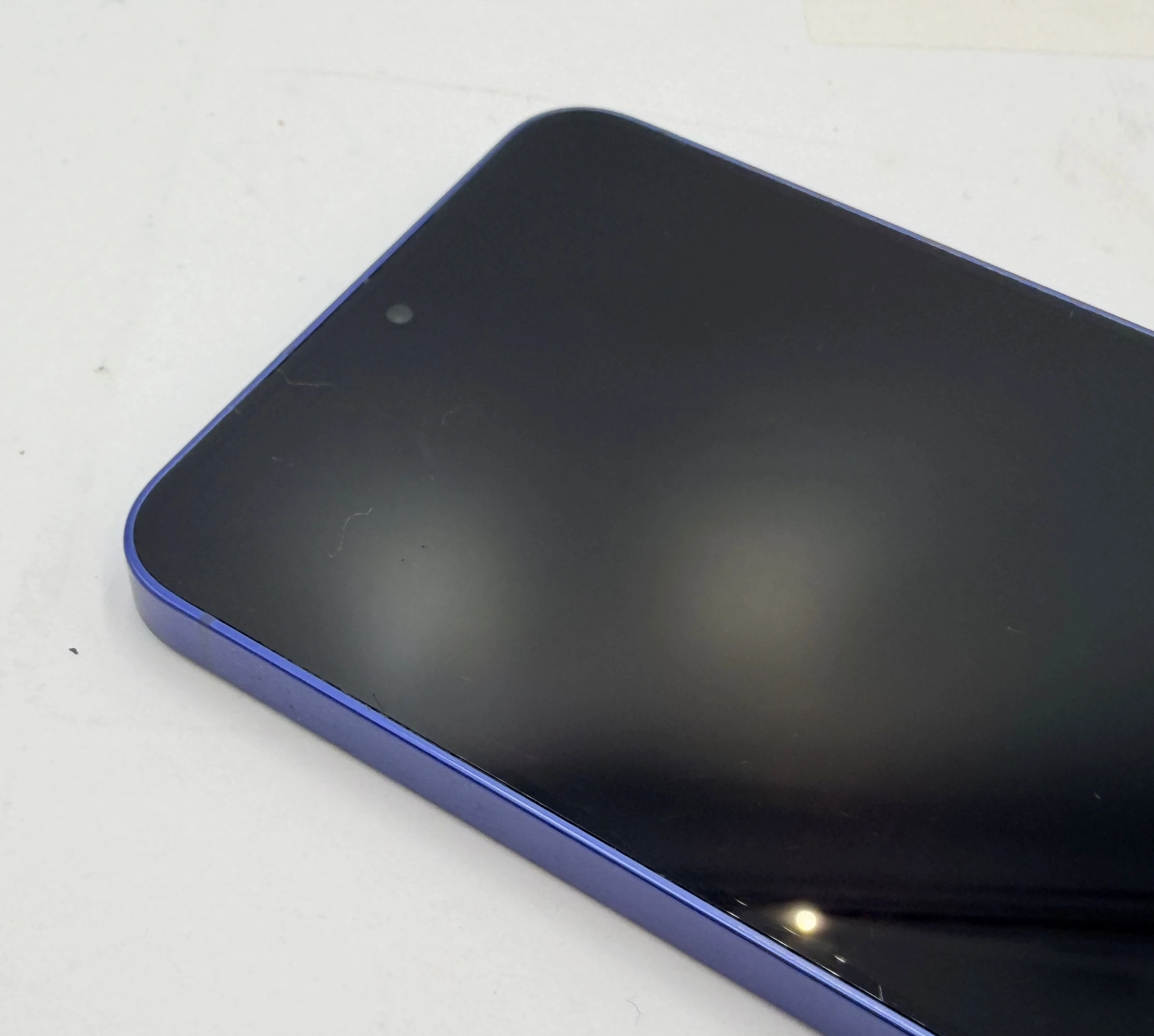 telefon-samsung-galaxy-s25-12128gb-system-operacyjny-4388-1