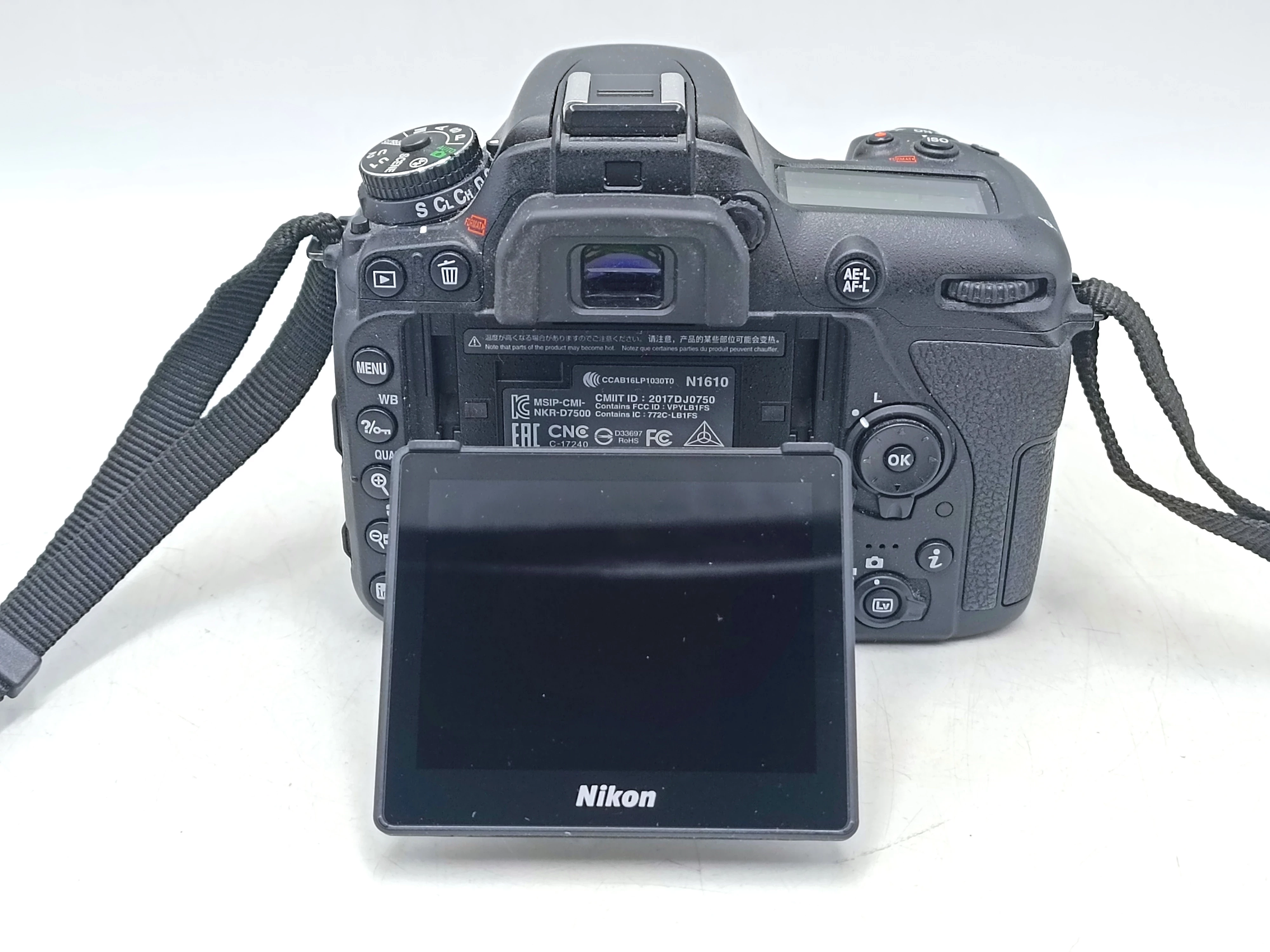 body-nikon-d7500-przebieg-2450-zdjec-jakosc-video-206962-228950