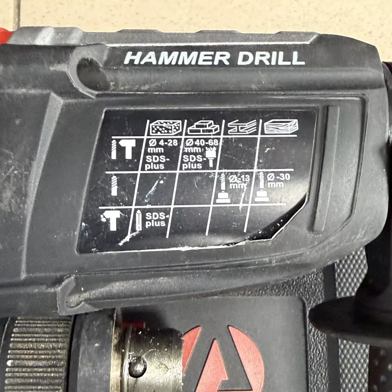 mlotowiertarka-vertex-vmw900-red-900w-komplet-typ-uchwytu-128474-1