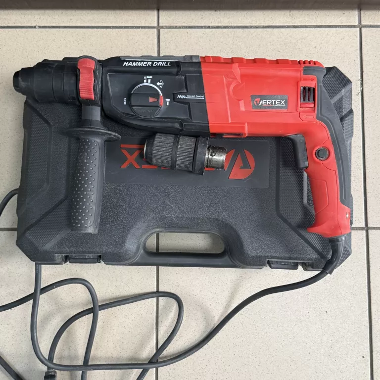 mlotowiertarka-vertex-vmw900-red-900w-komplet-sniadeckich-11-znin