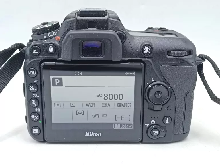 body-nikon-d7500-przebieg-2450-zdjec-rozmiar-matrycy-206882-228774