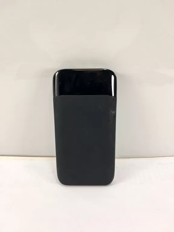 powerbank-8000-mah-zwejsciem-lightning-wierzbiecice-10-poznan-ska-x