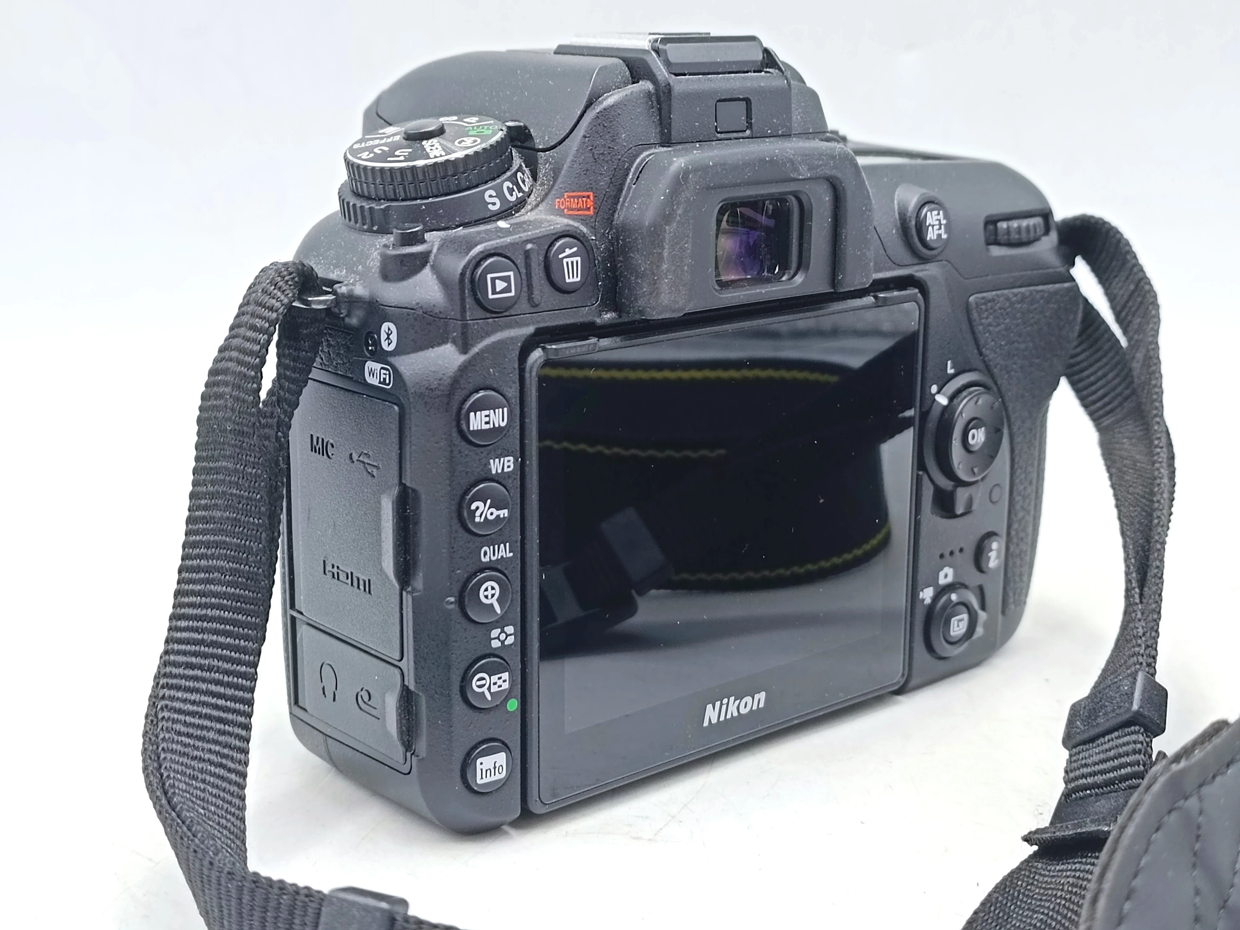 body-nikon-d7500-przebieg-2450-zdjec-marka-248811-1939856