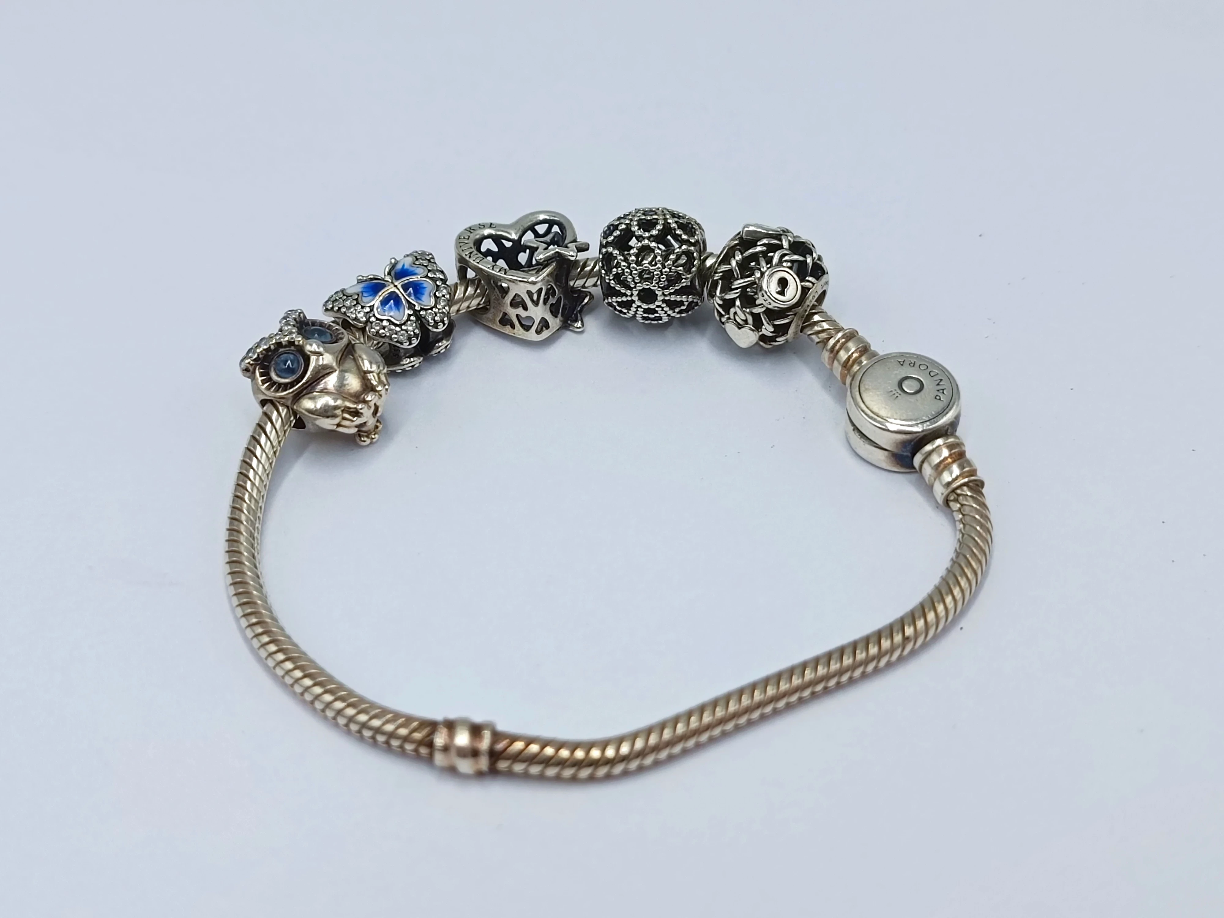 bransoletka-pandora-5-charms-rodzaj-2205-16