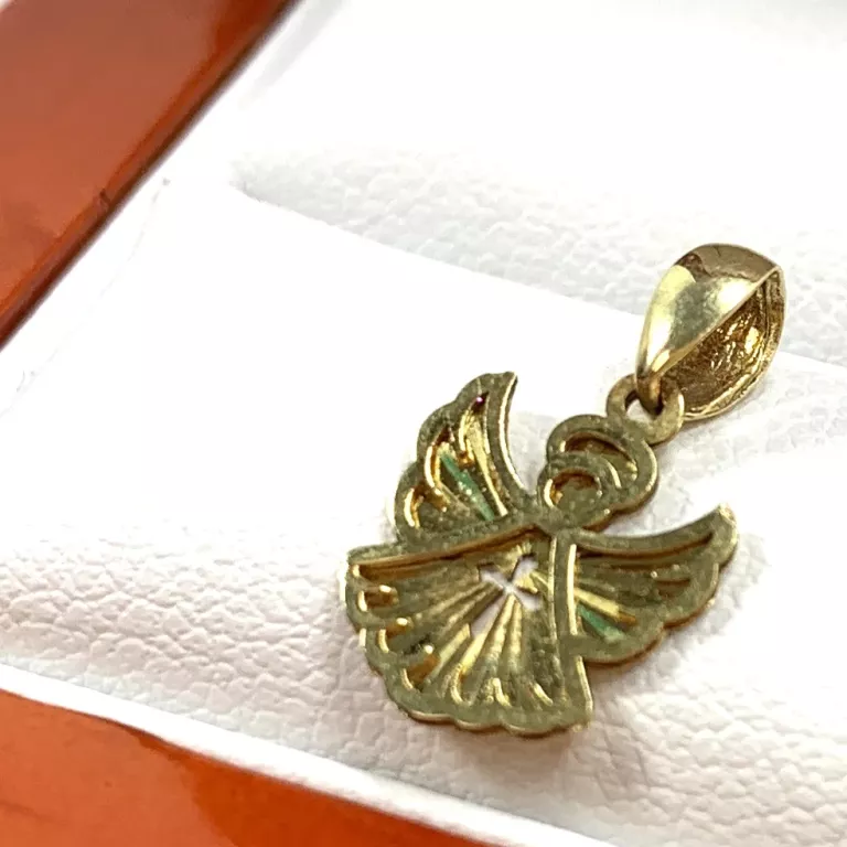 zlota-zawieszka-aniolek-p-333-w-032g-material-15835-2