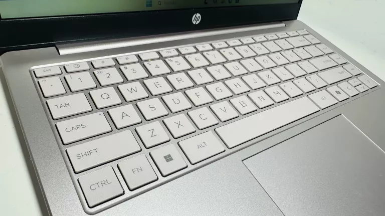 laptop-hp-14-ep2011-14-n150-4gb-ddr4-128gb-usf-hd-tranquil-pink-win11-rozdzielczosc-px-4474-60