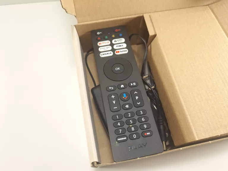 dekoder-play-now-tv-box-4k-stan-11323-2