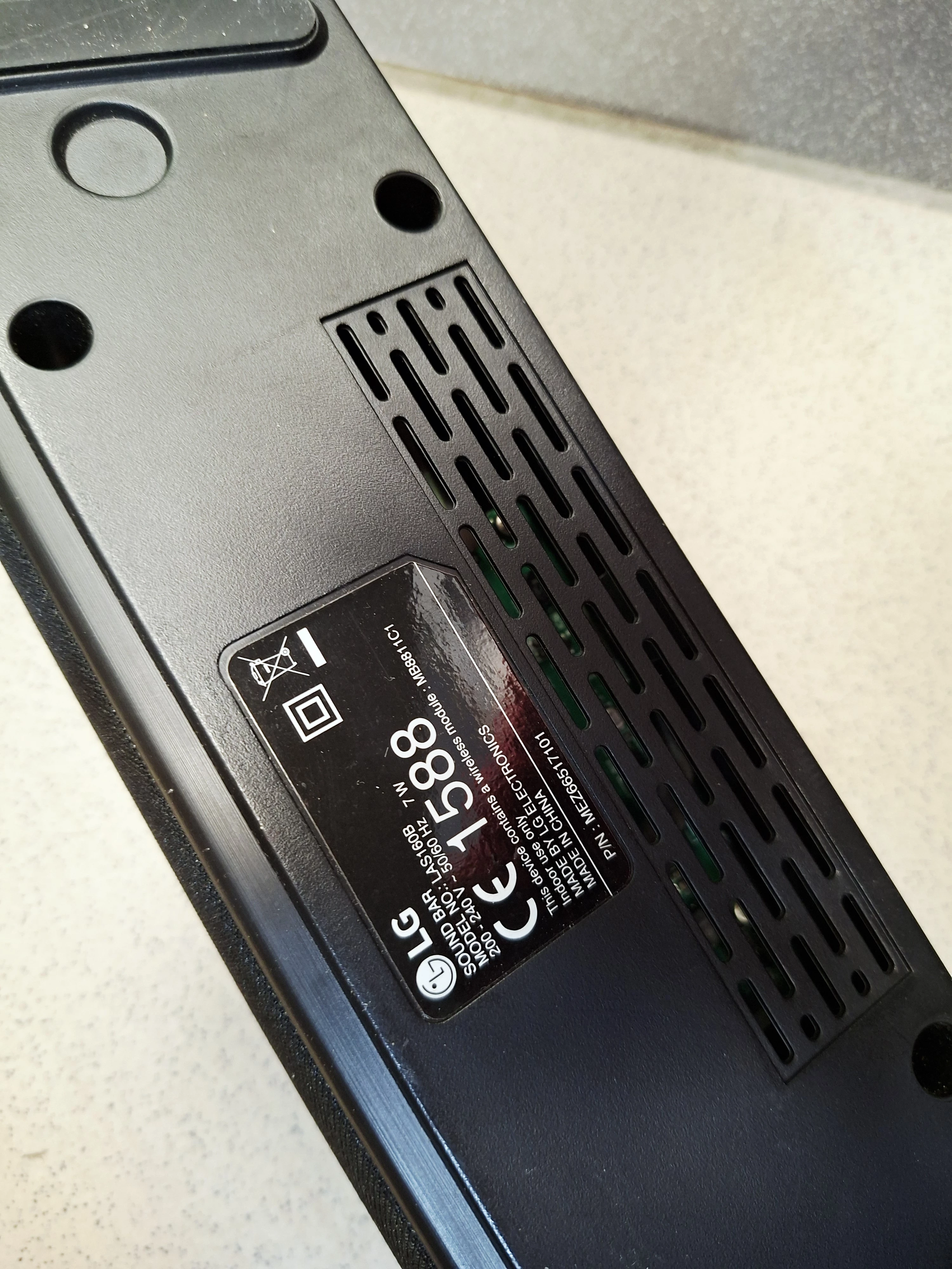 soundbar-lg-las160b-pilot-kolor-249512-1647413