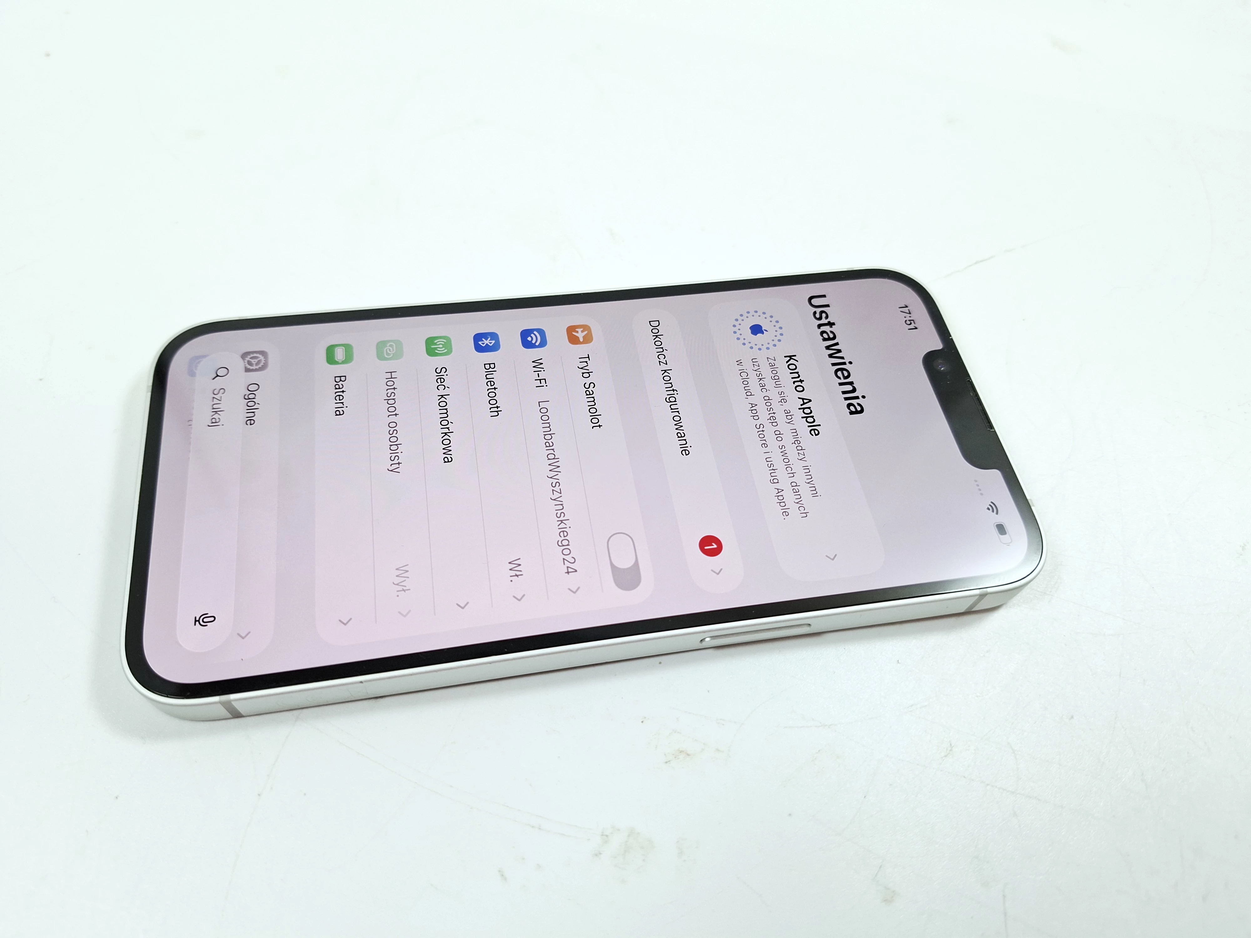 telefon-apple-iphone-16e-at-igla-kod-producenta-md1r4hxa