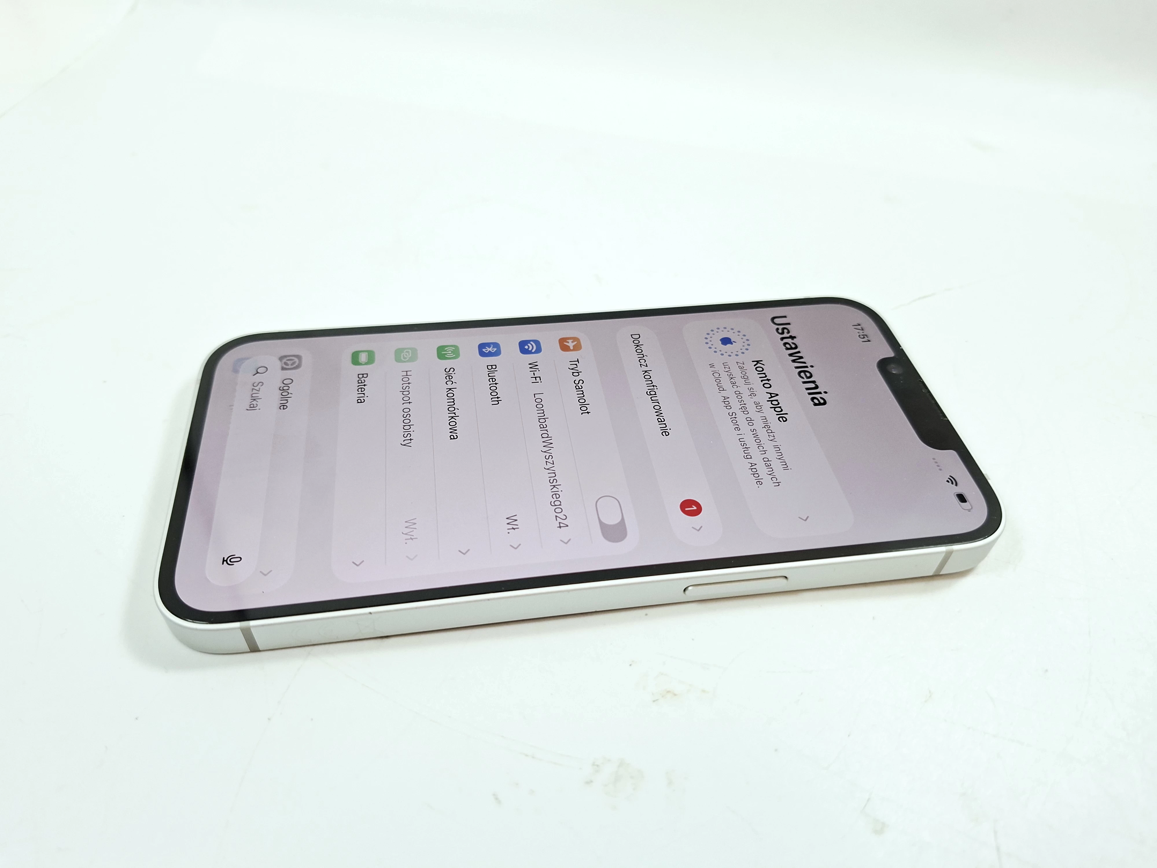 telefon-apple-iphone-16e-at-igla-typ-202685-212929