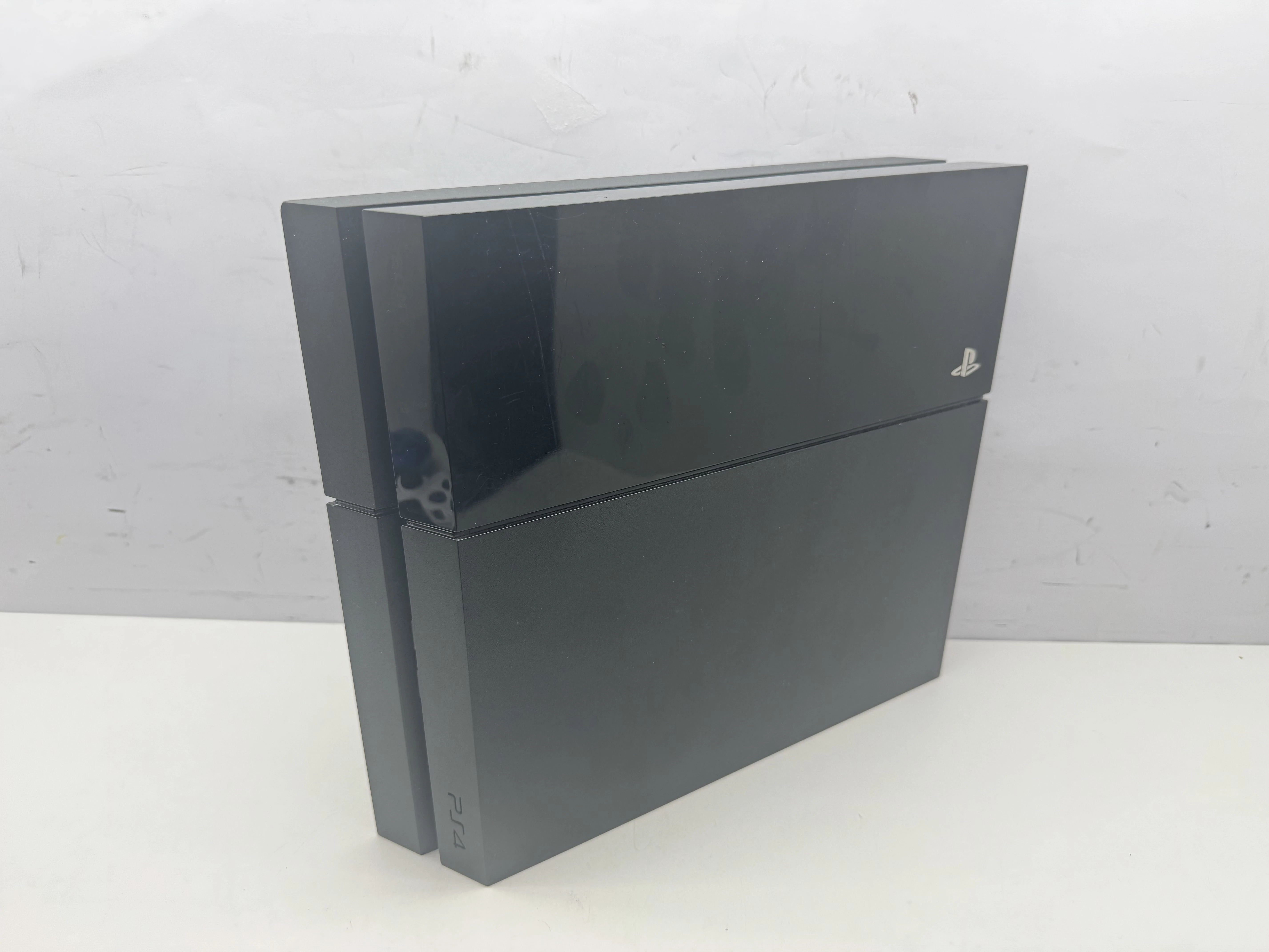 konsola-playstation-4-pro-1-tb-ean-gtin-711719405078