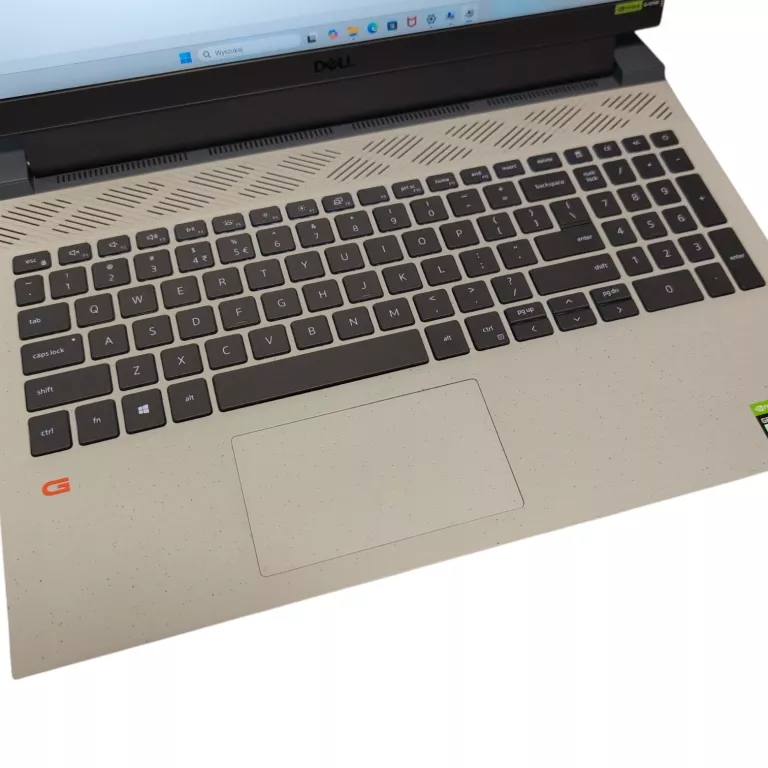 laptop-dell-g15-amd-ryzen-5-5600h-rtx-3050-512gb-16-ram-kod-producenta-inspiron-5530-8224