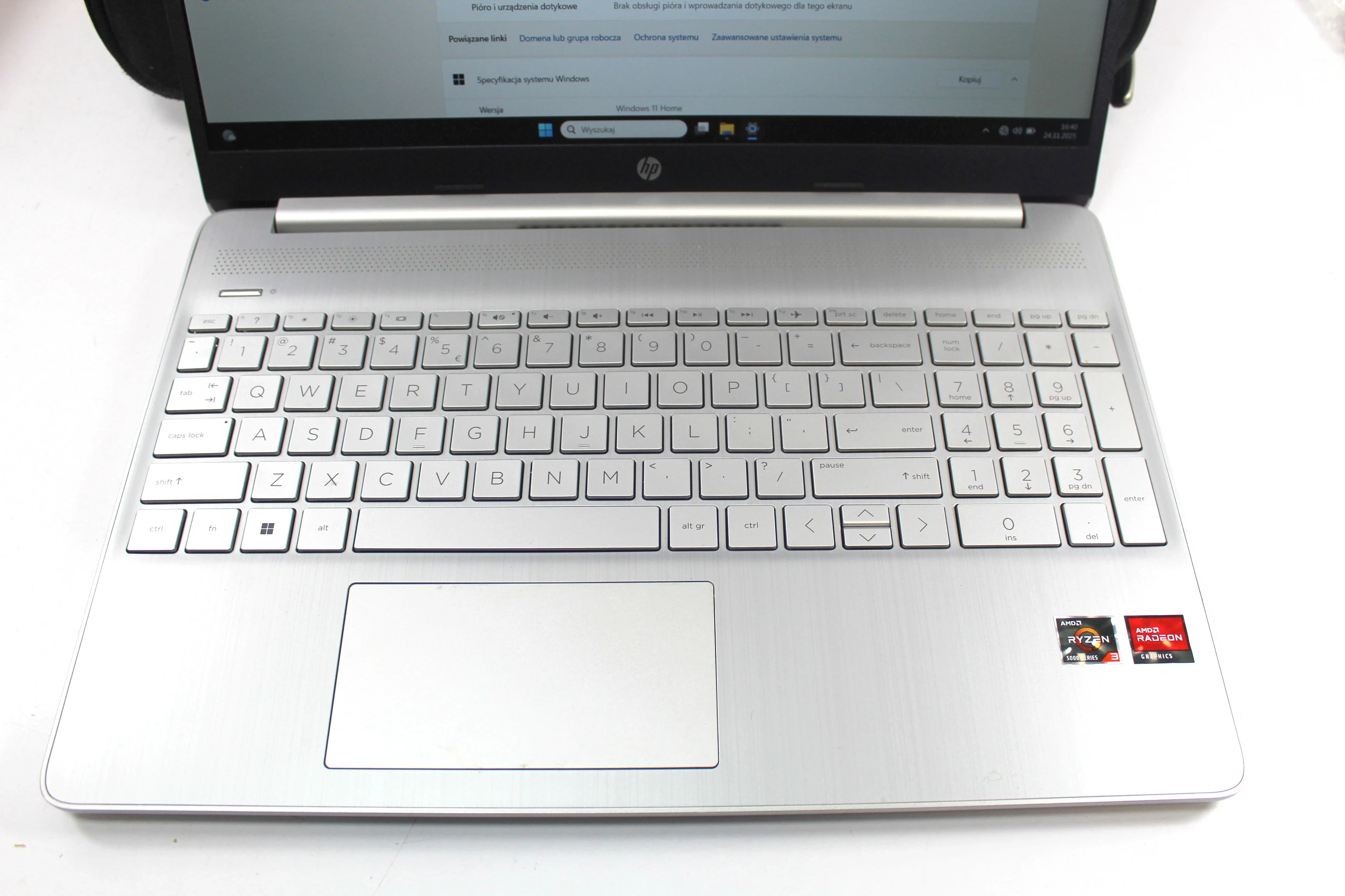 laptop-hp-256ssd-w11-ryzen-3-8gb-ram-kod-producenta-15e-eq2162