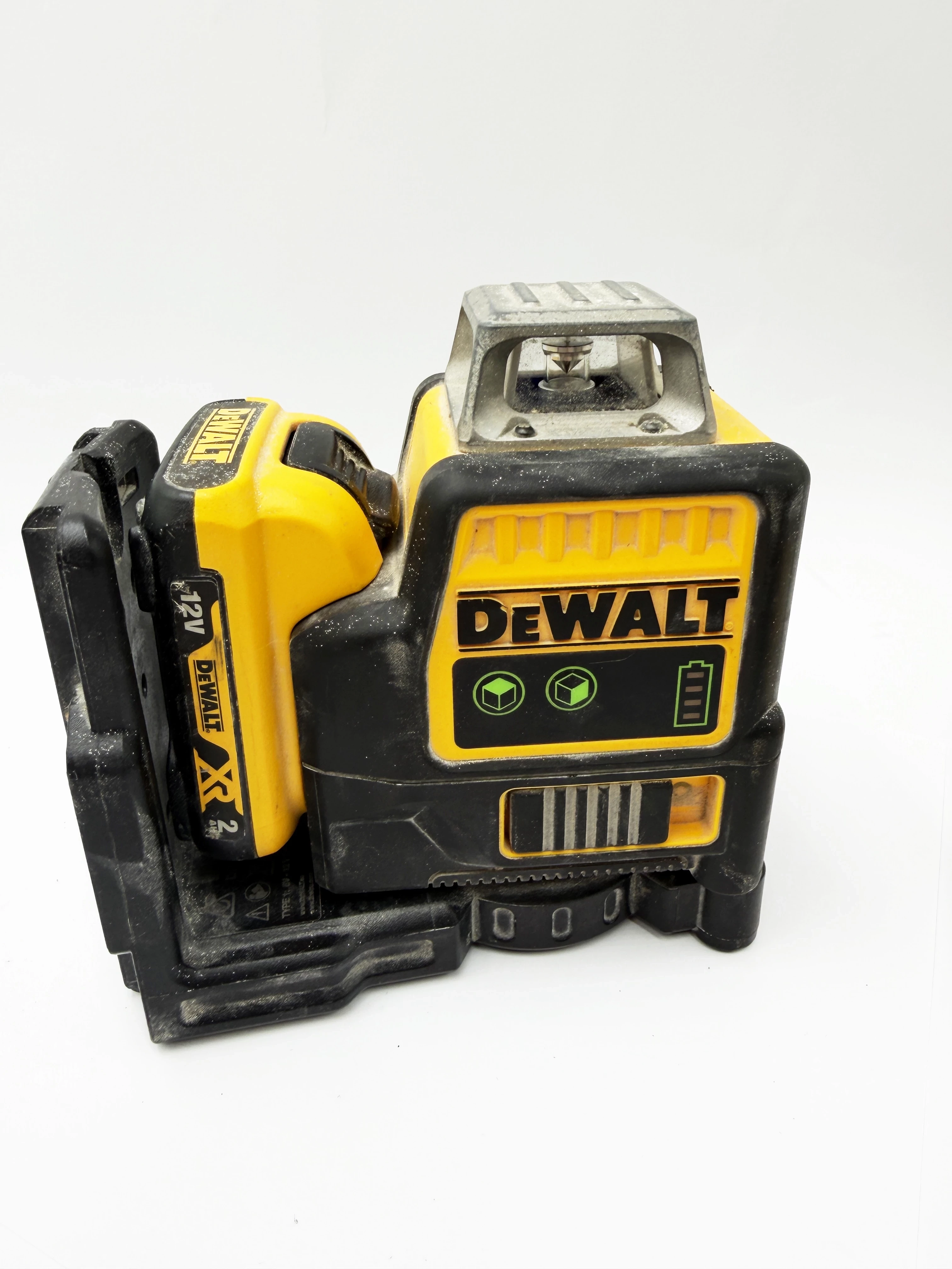 laser-krzyzowy-dewalt-dce0811g-2-baterie-ladowarka-walizka-ean-gtin-5025537178607