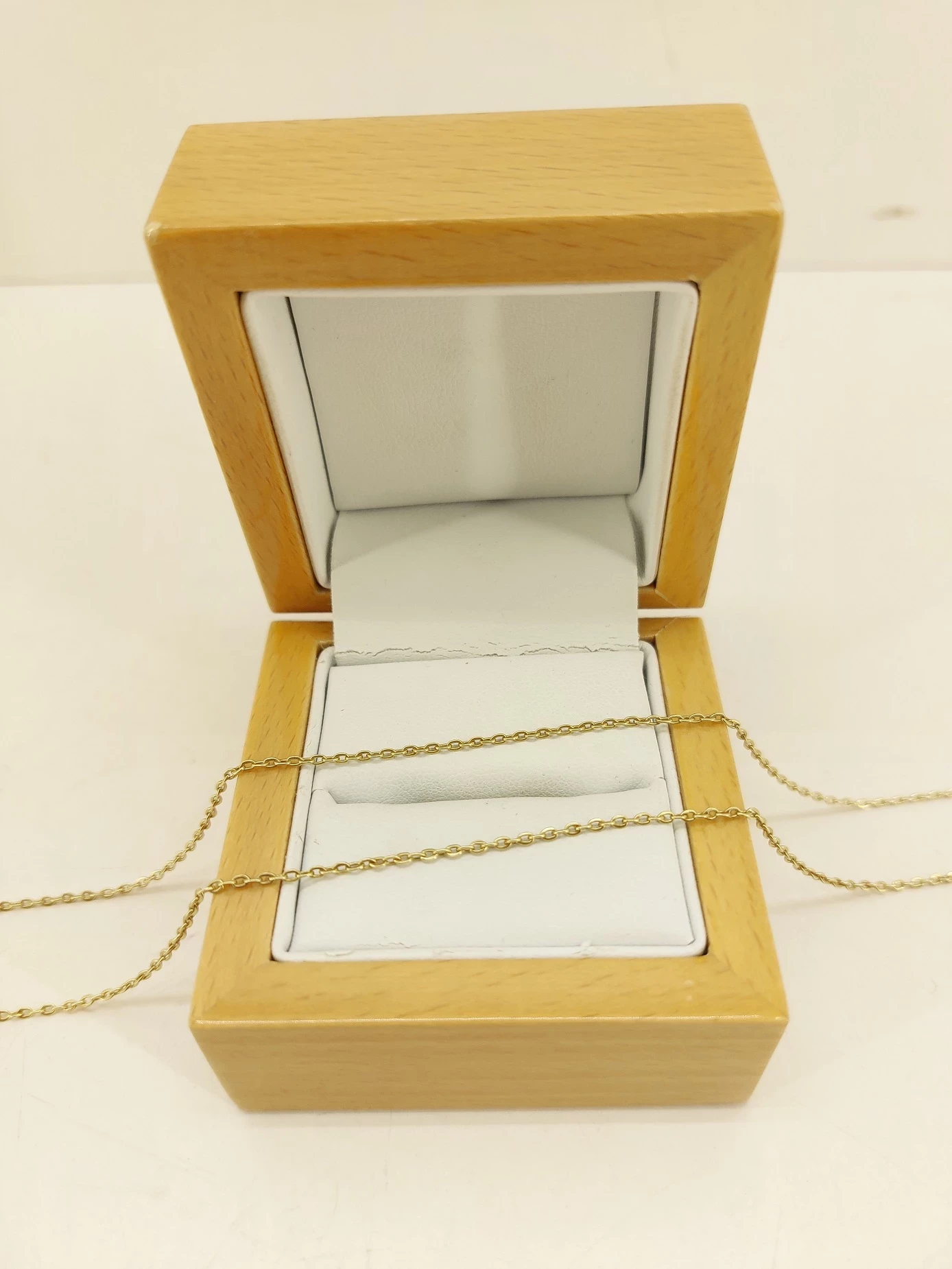 zloty-prostolinijny-lancuszek-326g-585-jednosci-narodowej-1091b-sj-wroclaw