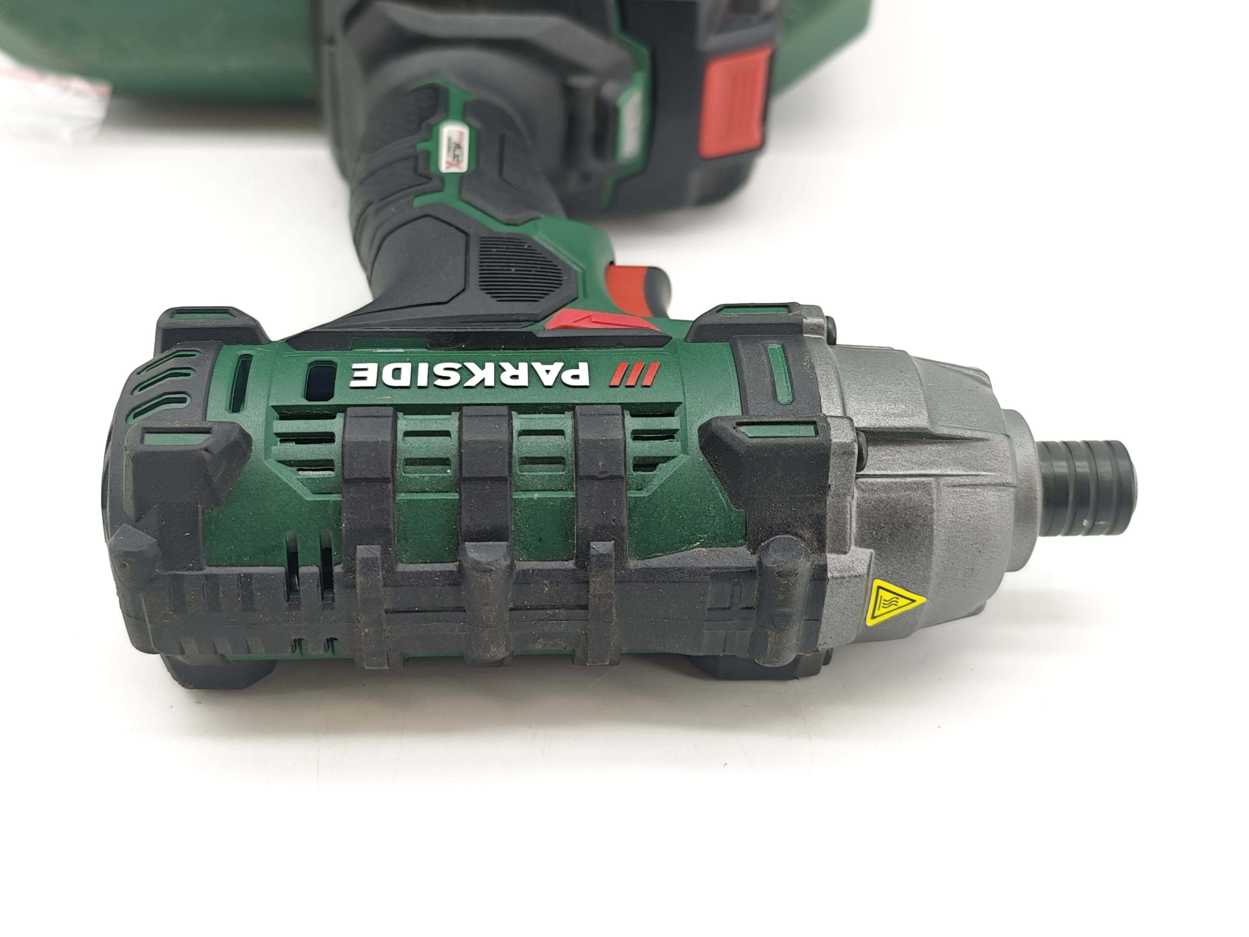 klucz-udarowy-parkside-pdssa-20-li-b2-walizka-aku-waga-produktu-z-opakowaniem-jednostkowym-2000