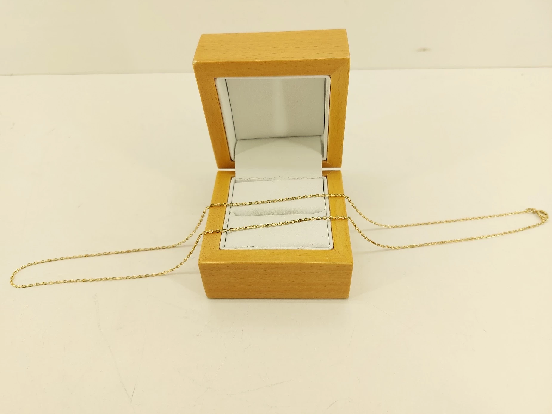 zloty-prostolinijny-lancuszek-326g-585-splot-2208-9