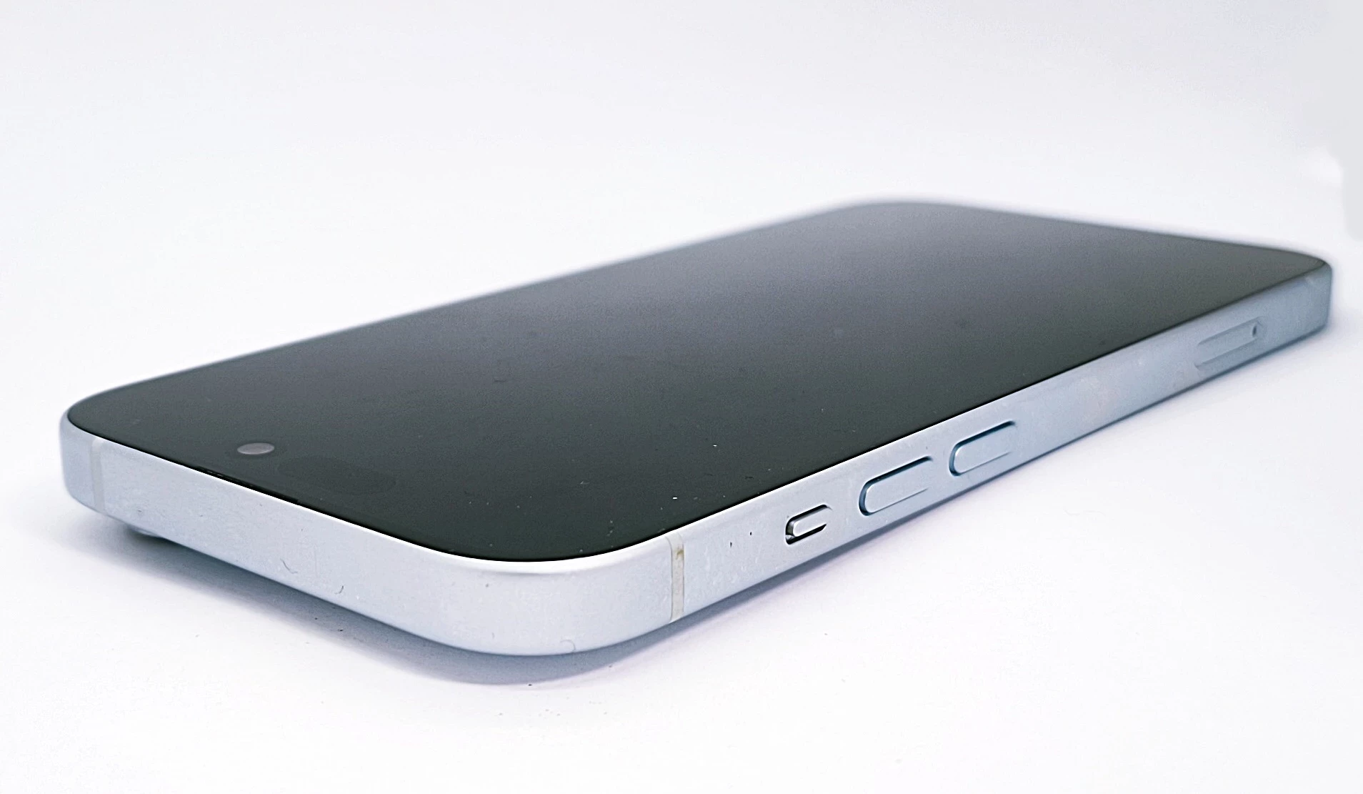 telefon-apple-iphone-15-6-gb-256-gb-87-przekatna-ekranu-610