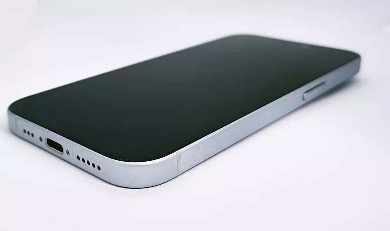 telefon-apple-iphone-15-6-gb-256-gb-87-stan-11323-2