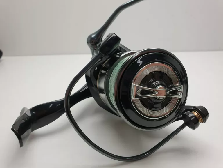 kolowrotek-favorite-u1-4000s-marka-248811-1999435