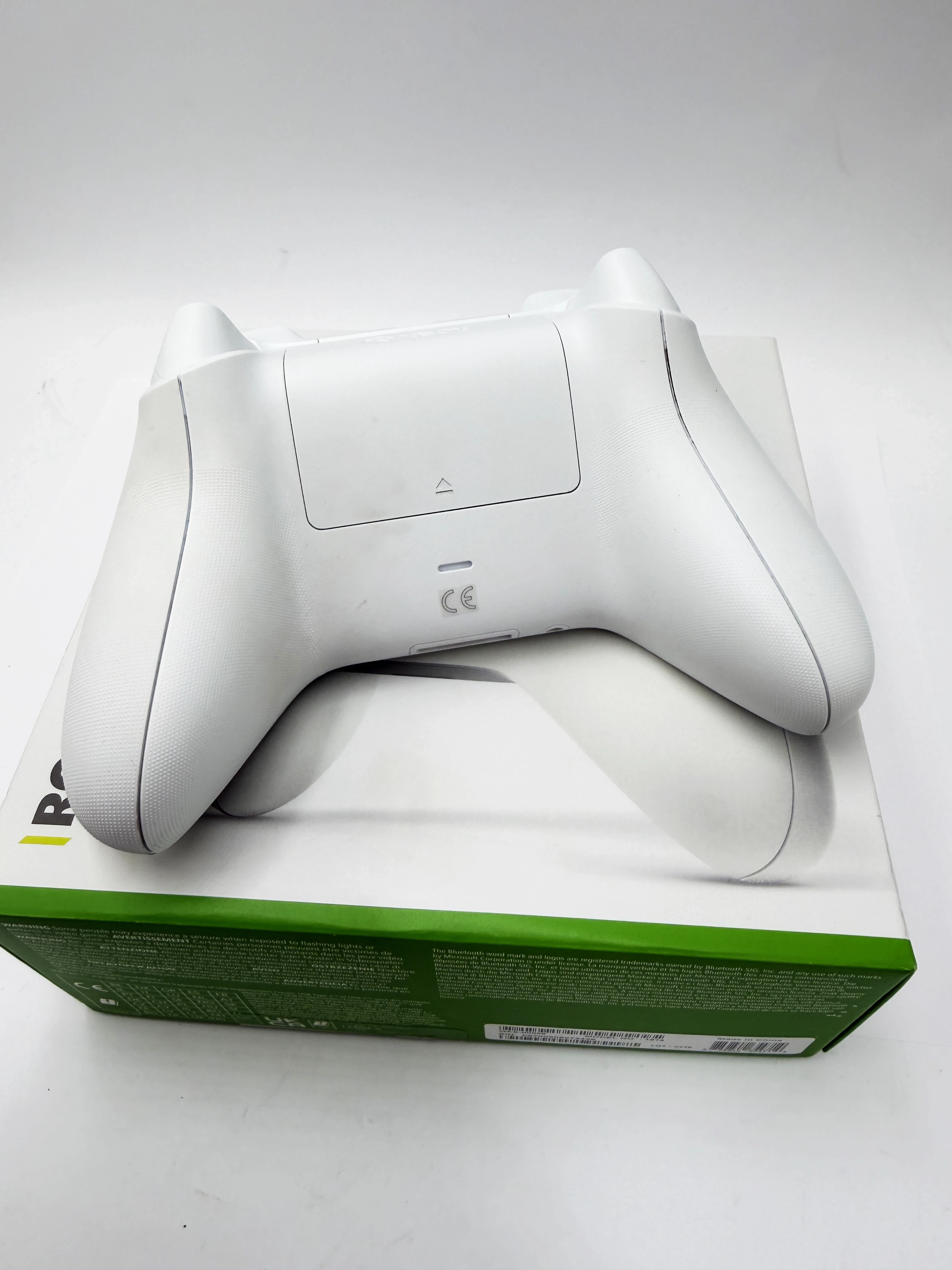 pad-do-xbox-one-pudelko-kod-producenta-tf5-00003