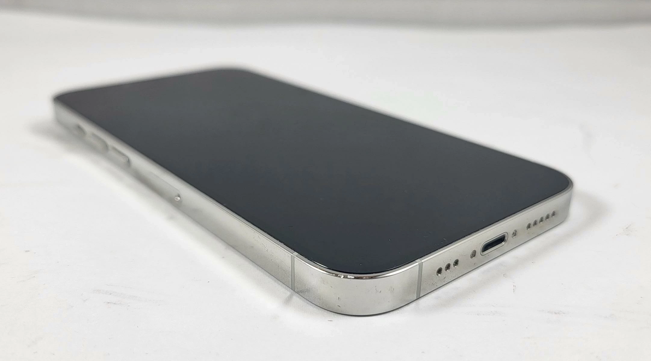 apple-iphone-13-pro-256gb-pudelko-bateria-82-ladny-komunikacja-219-2