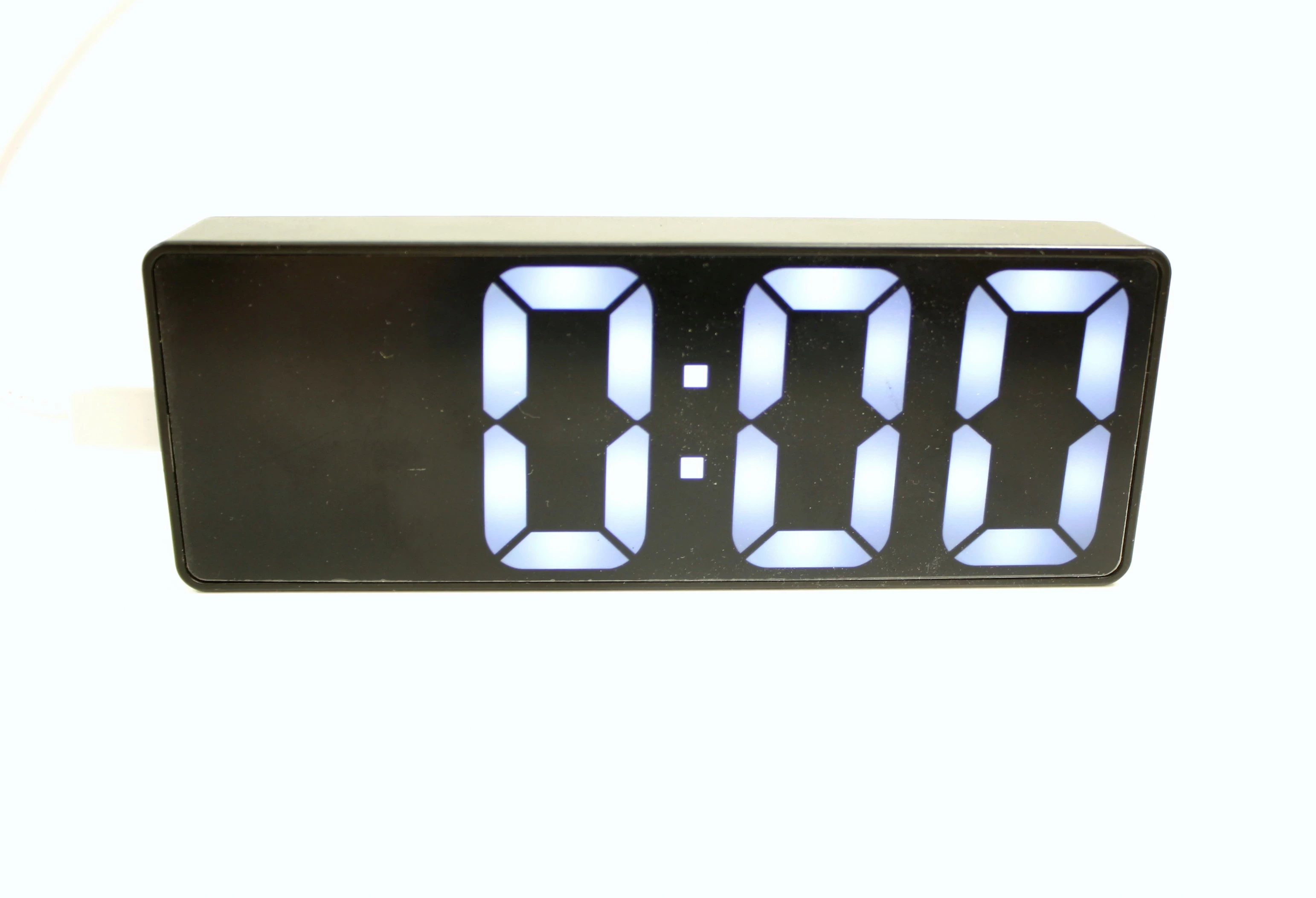 zegarek-biurkowy-usb-c-marszalkowska-60-warszawa