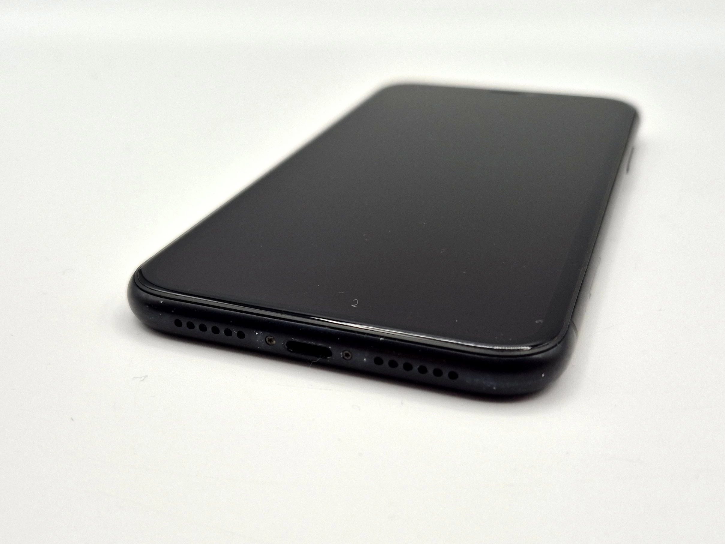 apple-iphone-xr-128gb-81-pamiec-ram-202865-214125