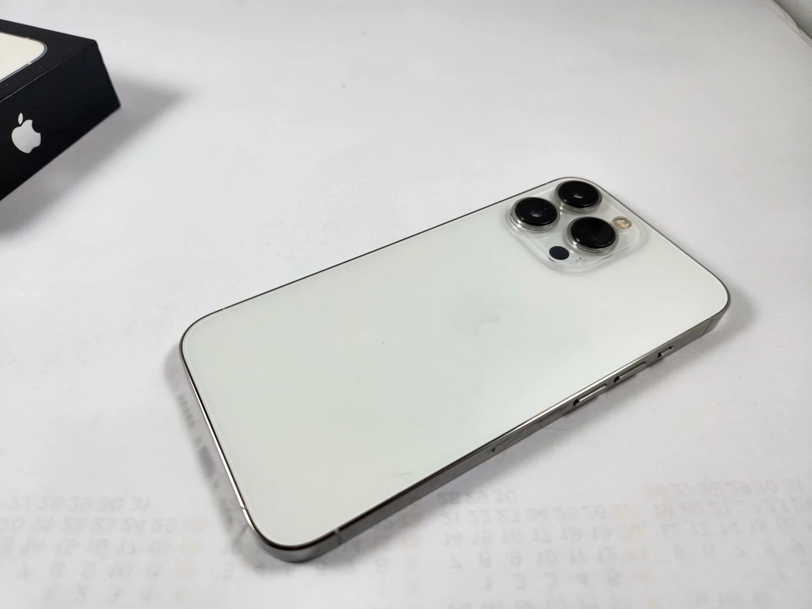 apple-iphone-13-pro-256gb-pudelko-bateria-82-ladny-typ-202685-212929