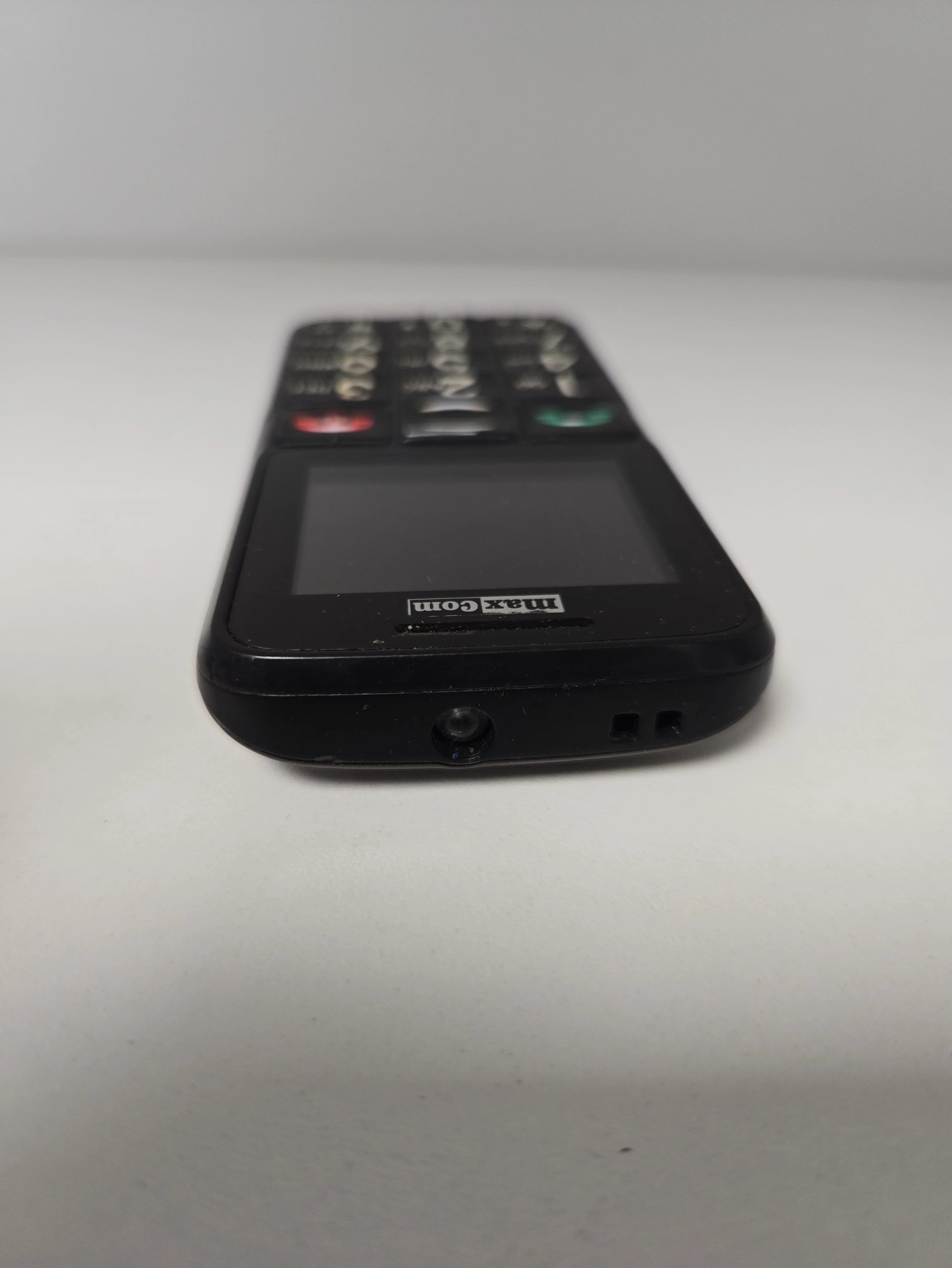 telefon-dla-seniora-maxcom-mm432bb-kod-producenta-mm432bb