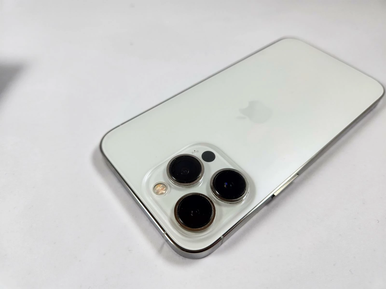 apple-iphone-13-pro-256gb-pudelko-bateria-82-ladny-wbudowana-pamiec-202869-214185