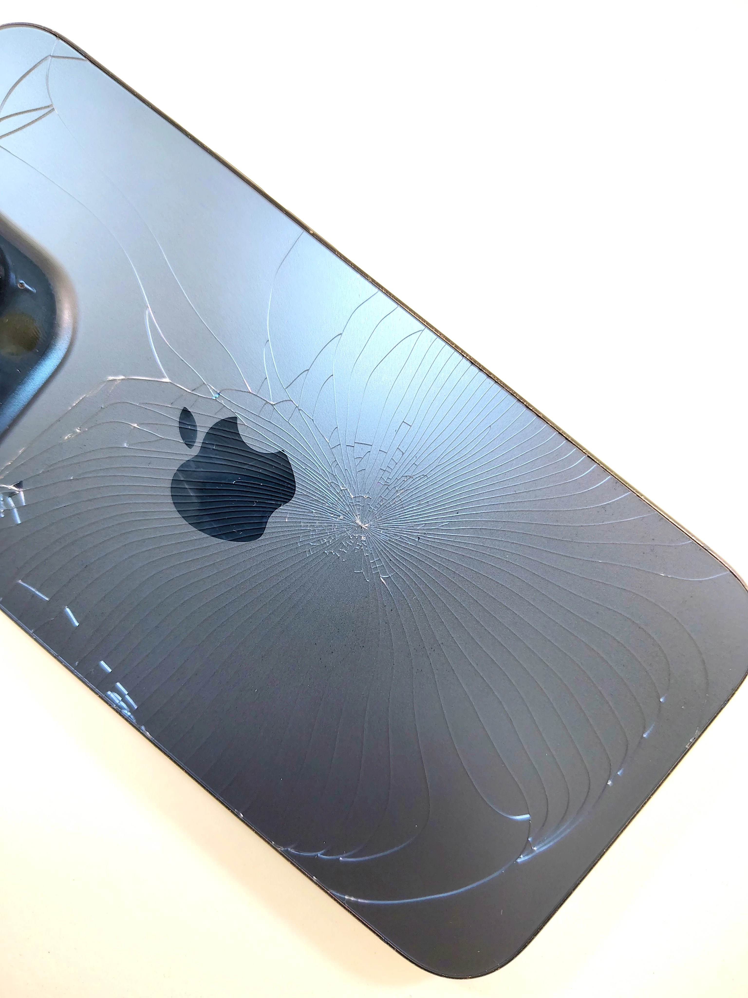 telefon-iphone-15-pro-128gb-bateria-100-pamiec-ram-202865-214113