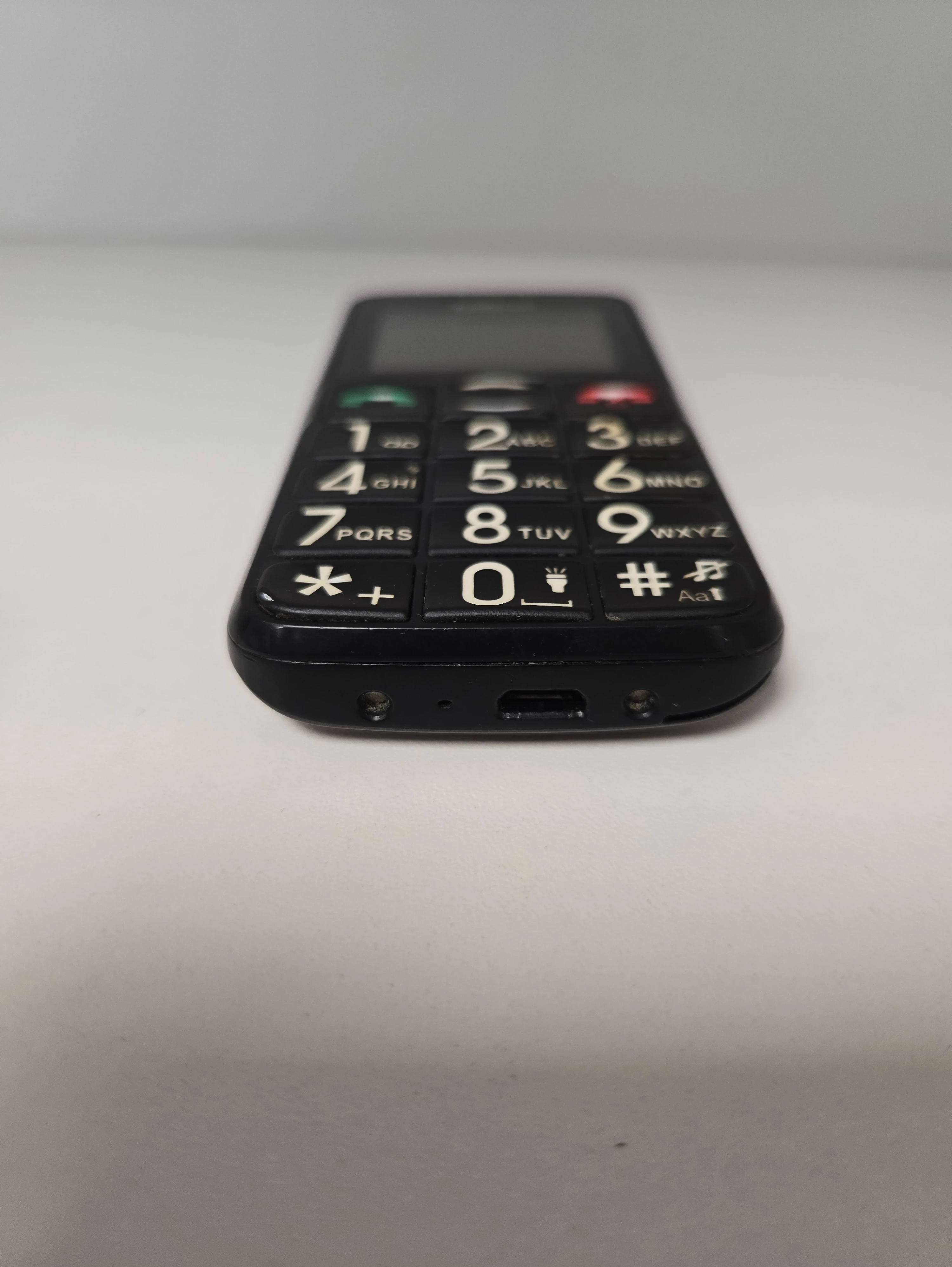 telefon-dla-seniora-maxcom-mm432bb-stan-11323-2