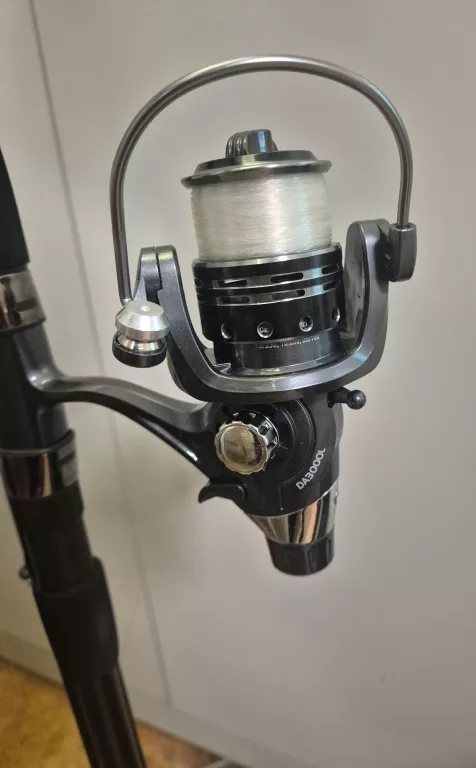 wedka-jaxon-zaffira-carp-330m-300lb-kolowrotek-karpiowy-feeder-da3000l-konstrukcja-wedki-228381-328733