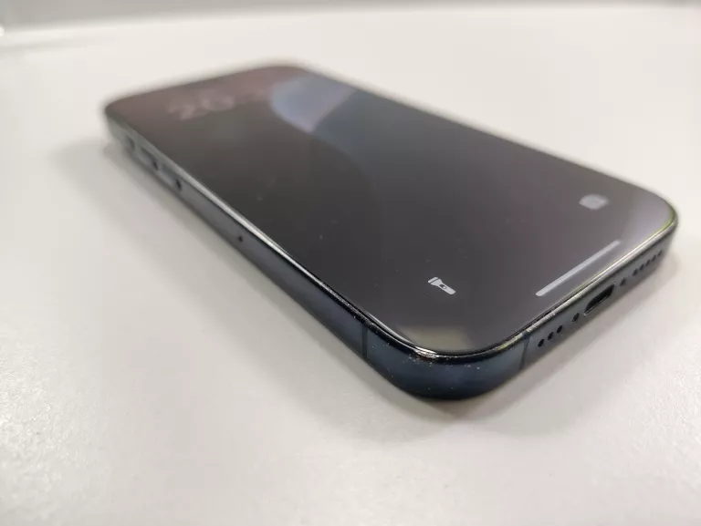 telefon-iphone-15-pro-128gb-bateria-100-pojemnosc-akumulatora-3650