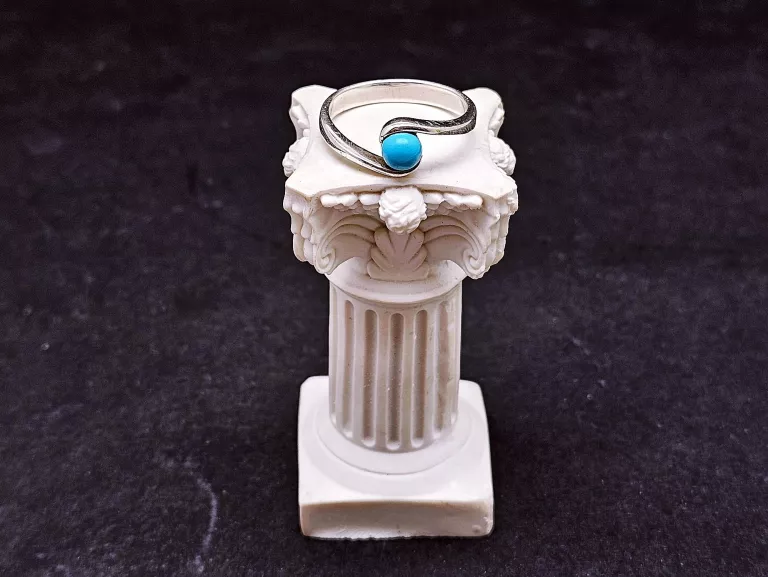 srebrny-pierscionek-z-niebieskim-oczkiem-925-378g-1-maja-10-knurow-sj