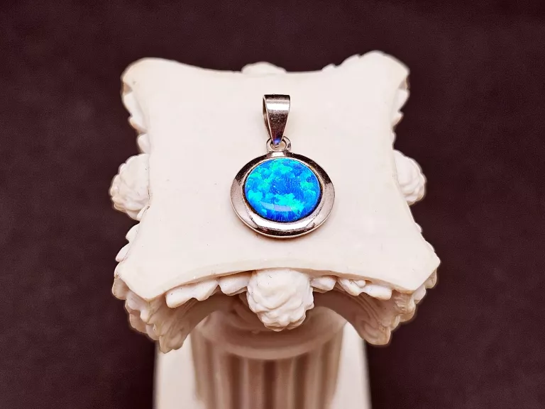 srebrna-zawieszka-niebieska-925-134g-1-maja-10-knurow-sj