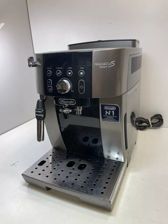 ekspres-delonghi-magnifica-s-smart-ecam-25033tb-stan-11323-2