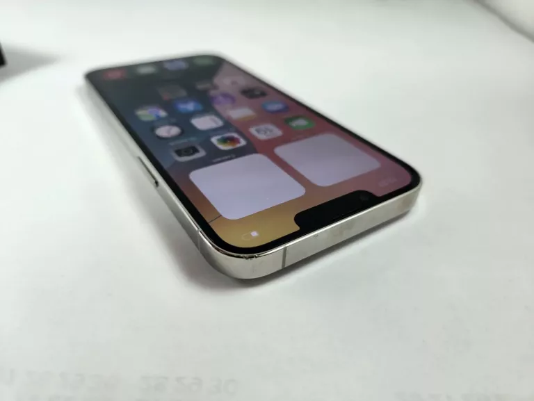 apple-iphone-13-pro-256gb-pudelko-bateria-82-ladny-stan-11323-2