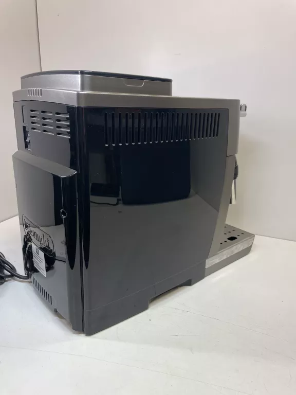 ekspres-delonghi-magnifica-s-smart-ecam-25033tb-wbudowany-mlynek-596-1