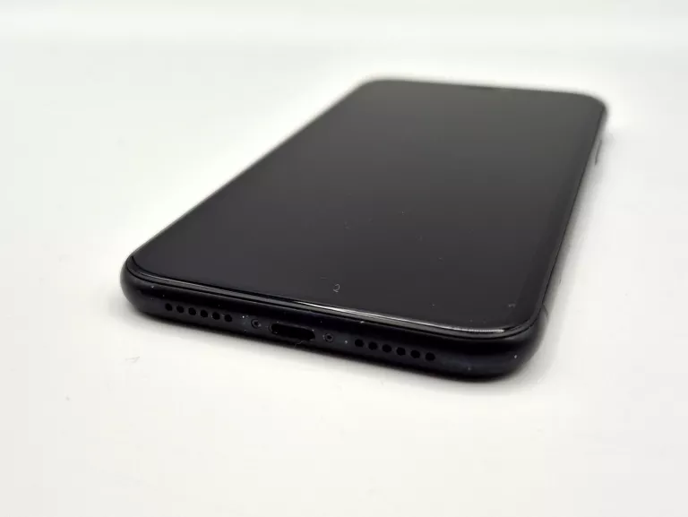 apple-iphone-xr-128gb-81-pamiec-ram-202865-214125