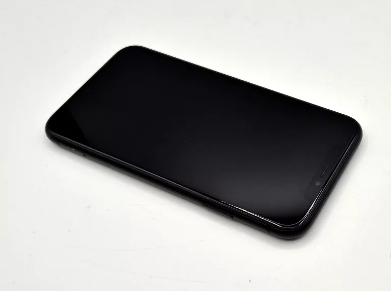 apple-iphone-xr-128gb-81-typ-202685-212929