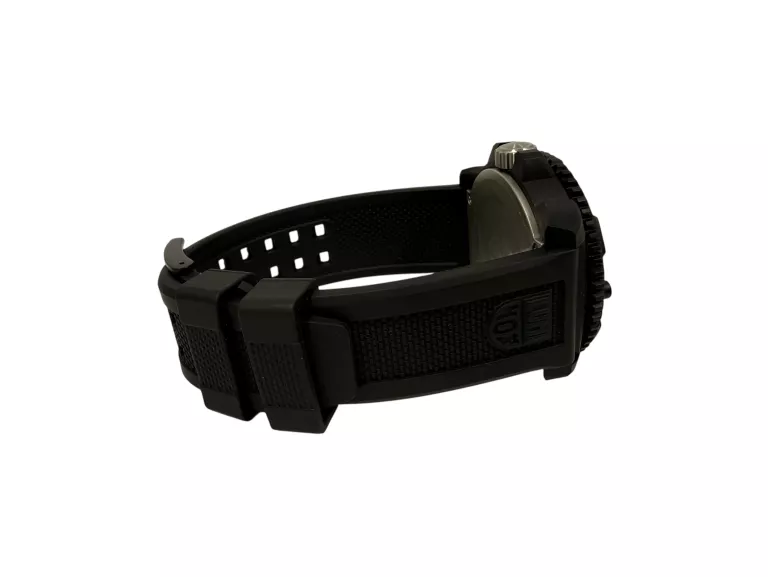 zegarek-luminox-xs3051gonsf-mechanizm-18738-1